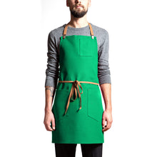 Load image into Gallery viewer, Patrizio Apron - Green
